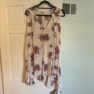 Free People Cream V-Neck Sleeveless Tunic